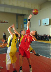 В администрации Саратова обсудили работу детско-юношеских спортивных школ